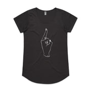 H'oh Shit I'm a Queen White Line Scoop Neck Tee